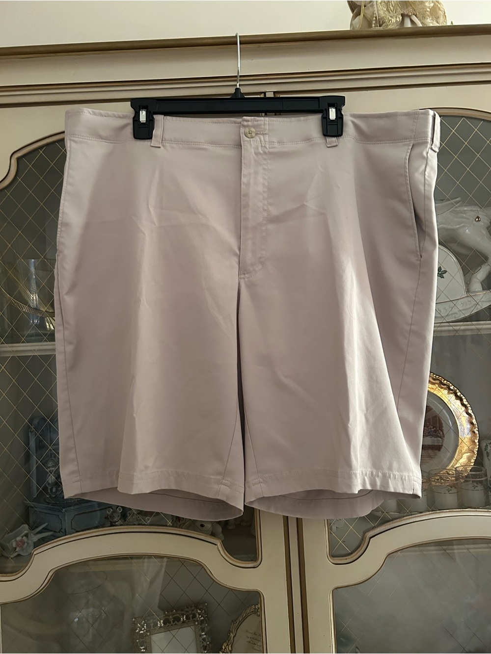 PGA Tour men’s shorts sz 42. C:4545
